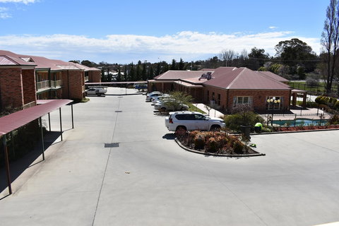 Best Western Plus Ambassador Orange - Hervey Bay Accommodation 2