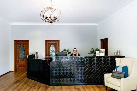 Best Western Plus Ambassador Orange - Hervey Bay Accommodation 5