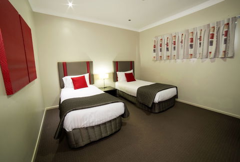 Platinum International - Tourism Hervey Bay 2