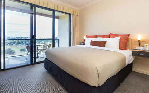 McCracken Country Club - Hervey Bay Accommodation 5