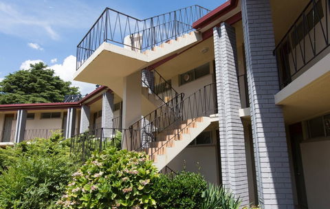 Alpine Motor Inn - Tourism Hervey Bay 0