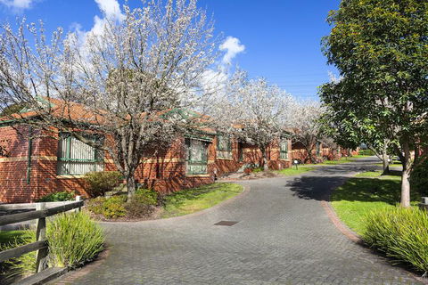 Mount Waverley Townhouses - Hervey Bay Accommodation 1
