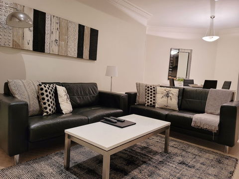 Macarthur Chambers - Tourism Hervey Bay 4