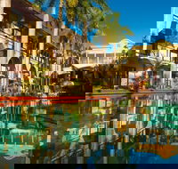 Palm Royale Cairns - Hervey Bay Accommodation