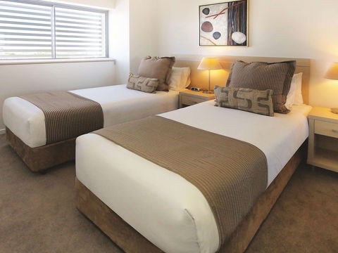 Oaks Townsville Gateway Suites - Hervey Bay Accommodation 5