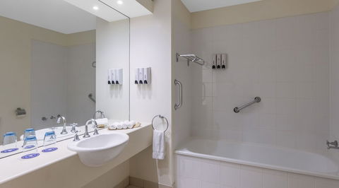 Park Regis Griffin Suites - Hervey Bay Accommodation 6