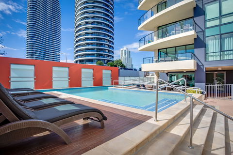 Mantra Broadbeach On The Park - Hervey Bay Accommodation 6
