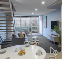 Oaks Nelson Bay Lure Suites - Tourism Hervey Bay
