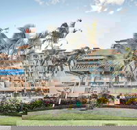 Novotel Cairns Oasis Resort - Hervey Bay Accommodation