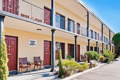 Comfort Inn Country Plaza Taree - Hervey Bay Accommodation 4