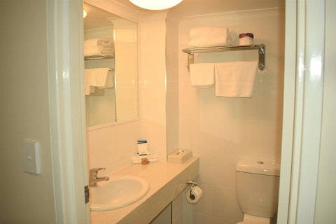 Best Western Parkside Motor Inn - Hervey Bay Accommodation 4