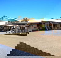 Cascade Motel In Townsville - Hervey Bay Accommodation