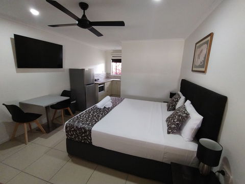 Cascade Motel In Townsville - Hervey Bay Accommodation 5