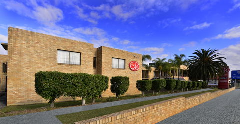 Metro Inn Ryde - Hervey Bay Accommodation 0