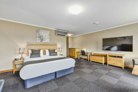 Southgate Motel - Hervey Bay Accommodation 0