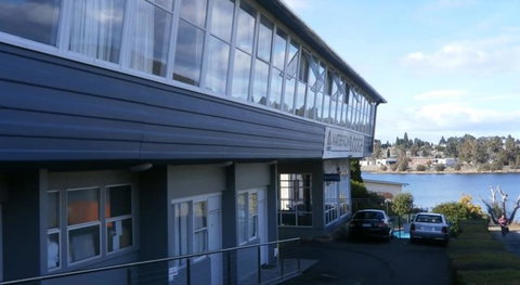 Waterfront Lodge Motel - Hervey Bay Accommodation 0