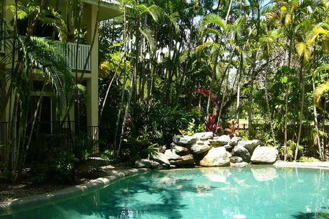 Port Douglas Retreat - Hervey Bay Accommodation 3