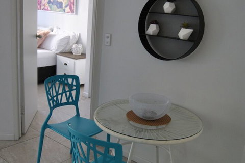 Budds Beach Apartments - Hervey Bay Accommodation 6