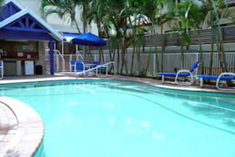 Budds Beach Apartments - Hervey Bay Accommodation 0