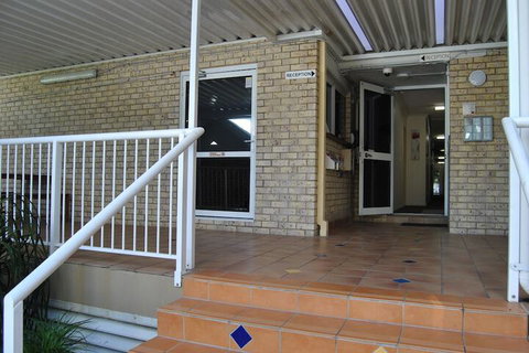 Budds Beach Apartments - Hervey Bay Accommodation 2