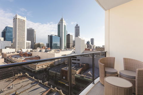 Adina Apartment Hotel Perth - Barrack Plaza - Hervey Bay Accommodation 1