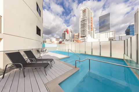 Adina Apartment Hotel Perth - Barrack Plaza - Hervey Bay Accommodation 4