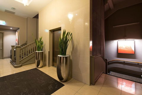 Miller Apartments Adelaide - Hervey Bay Accommodation 6