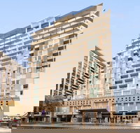 Oaks Adelaide Embassy Suites - Tourism Hervey Bay