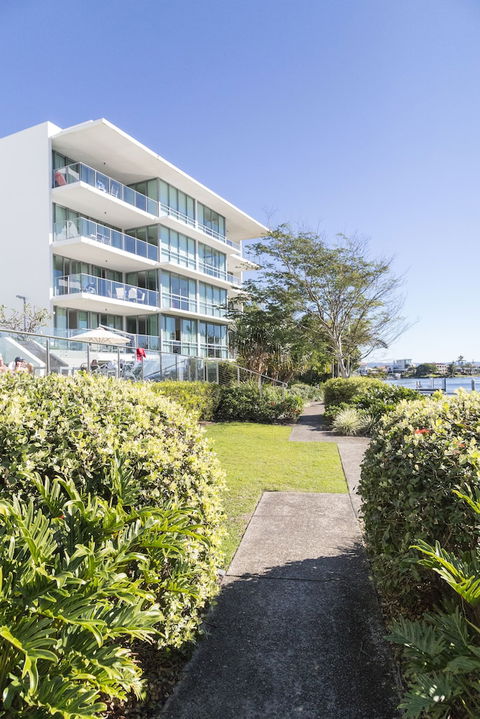 ULTIQA Freshwater Point Resort - Tourism Hervey Bay 5