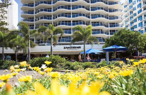 Mantra Zanzibar - Hervey Bay Accommodation 1