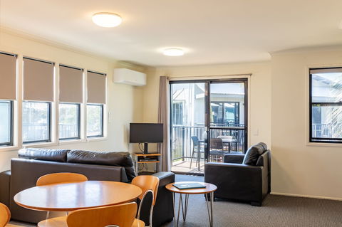 Noosa Lakes Resort - Tourism Hervey Bay 3