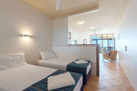 Amaroo At Trinity - Tourism Hervey Bay 6