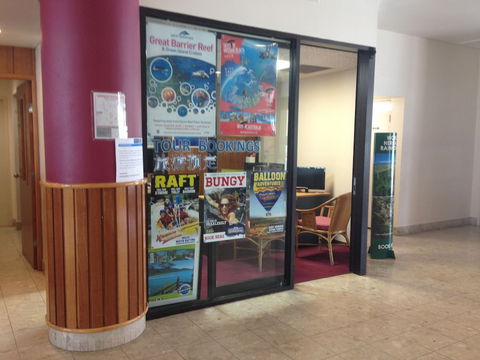 Acacia Court Hotel - Hervey Bay Accommodation 3