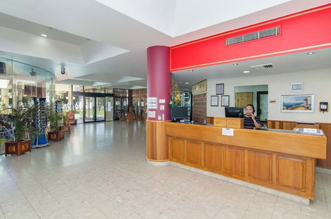 Acacia Court Hotel - Hervey Bay Accommodation 4