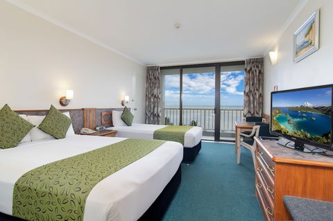 Acacia Court Hotel - Hervey Bay Accommodation 6
