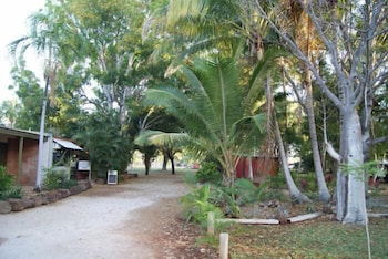 Territory Manor Motel & Caravan Park - Hervey Bay Accommodation 6