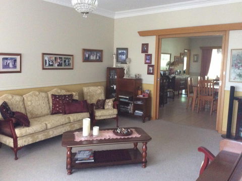 Kadina Bed & Breakfast - Hervey Bay Accommodation 2