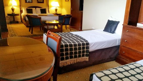 Darcys Hotel At Homebush - Tourism Hervey Bay 2