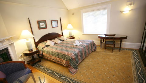 Darcys Hotel At Homebush - Tourism Hervey Bay 3