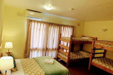 Mountain Creek Motel - Hervey Bay Accommodation 0