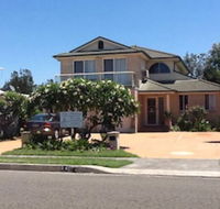 Lake Illawarra BB - Tourism Hervey Bay