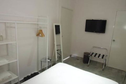 Adelaide House Apartments Fremantle - Tourism Hervey Bay 3