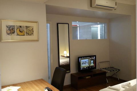 Adelaide House Apartments Fremantle - Tourism Hervey Bay 6