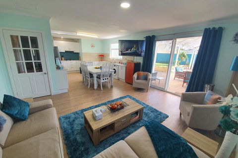 Palm Beach Guest House - Hervey Bay Accommodation 4