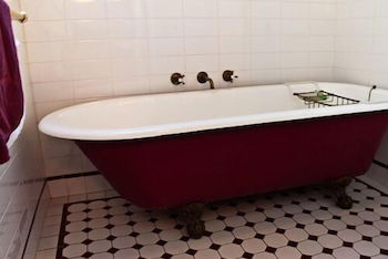 Carlyle House B & B - Hervey Bay Accommodation 5