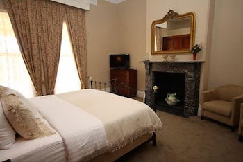 Carlyle House B & B - Hervey Bay Accommodation 3
