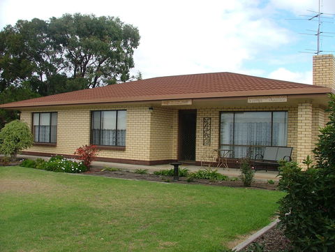 Kirazz - Hervey Bay Accommodation 5