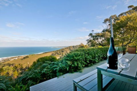 Beacon Point Ocean View Villas - Hervey Bay Accommodation 0