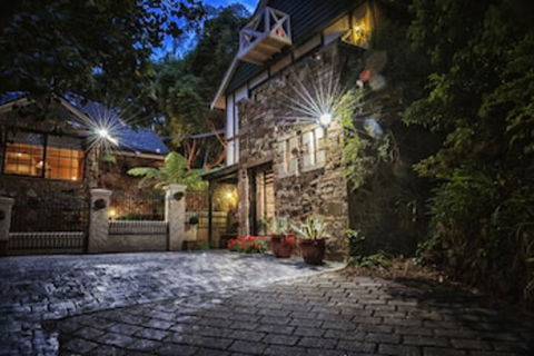 Aquila Nova Retreat - Hervey Bay Accommodation 0