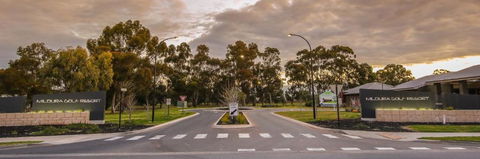 Mildura Golf Resort - Hervey Bay Accommodation 4